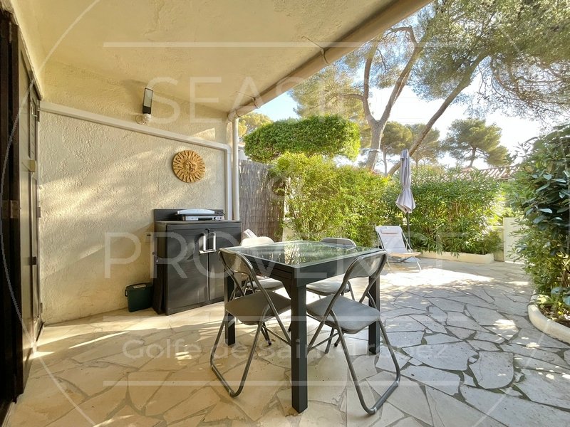 Appartement T2 terrasse proche plage Les Issambres